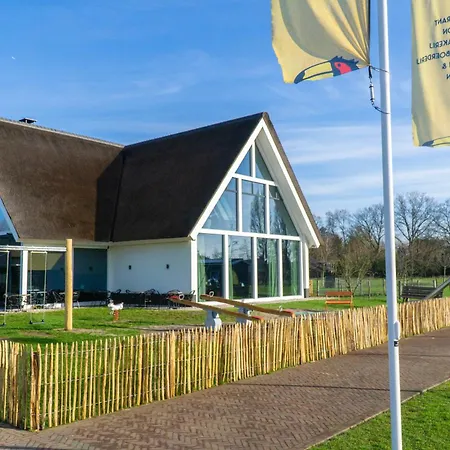 Aparthotel Boerderie De Gouden Leeuw Voorschoten