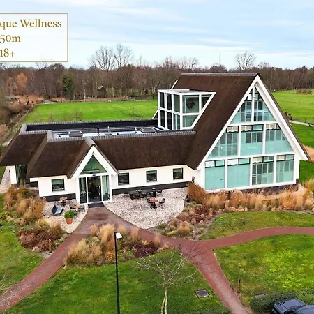 Aparthotel Boerderie De Gouden Leeuw 3*