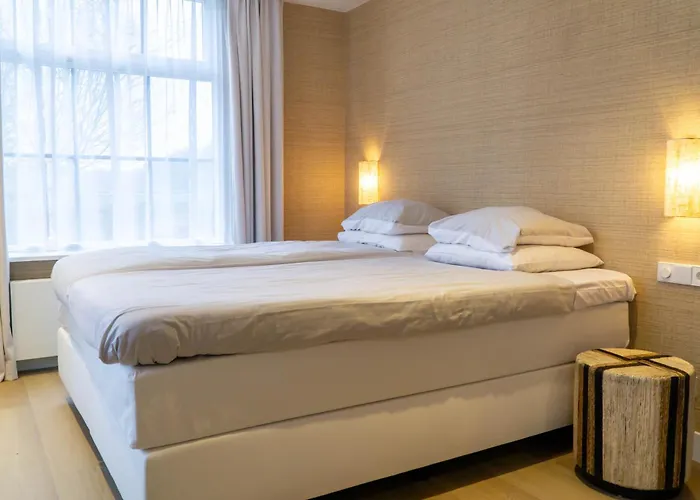 Boerderie De Gouden Leeuw 3* Voorschoten