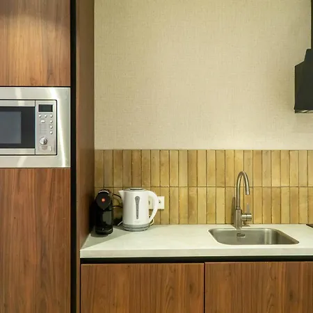 Boerderie De Gouden Leeuw Lägenhetshotell 3*